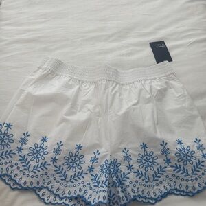 Crown & Ivy White and Blue High Waist Shorts